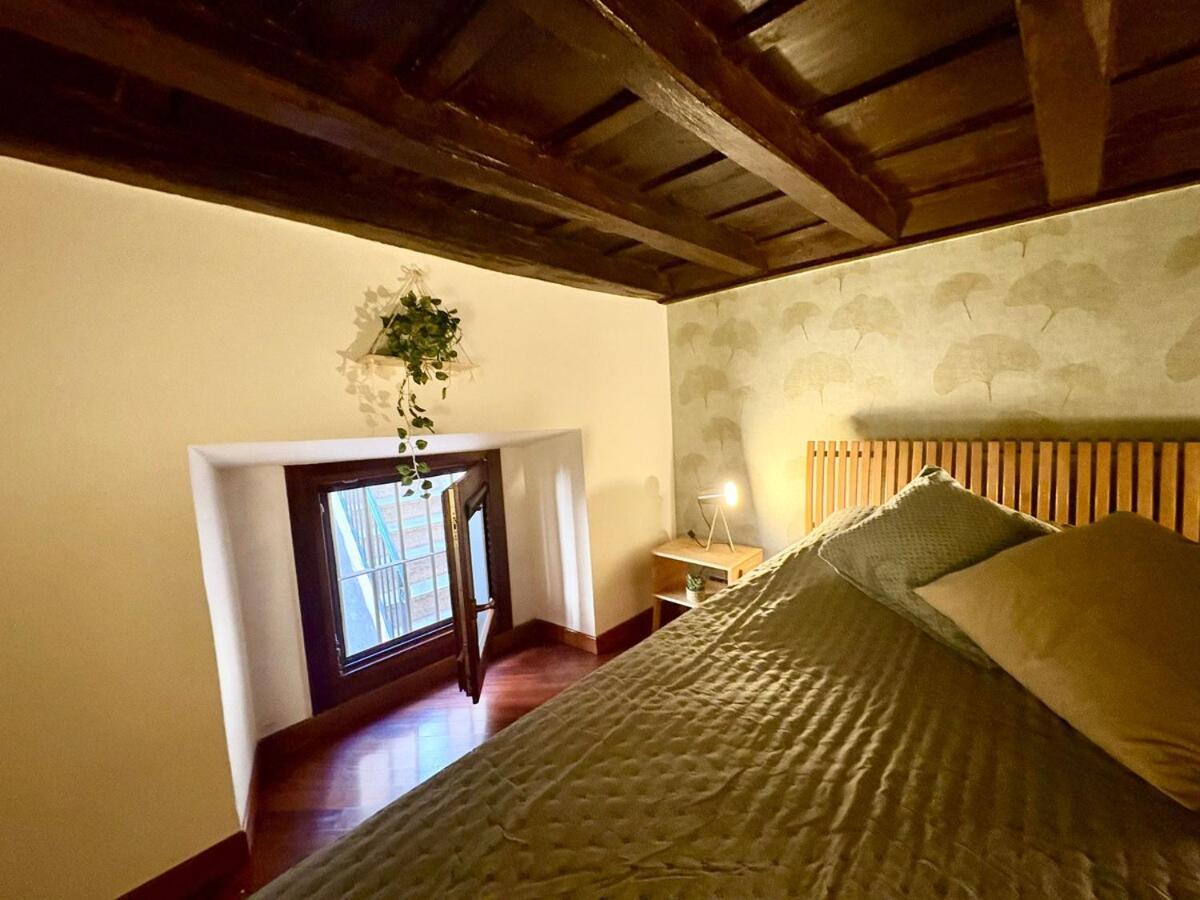 Apartment Trastevere Loft Garden