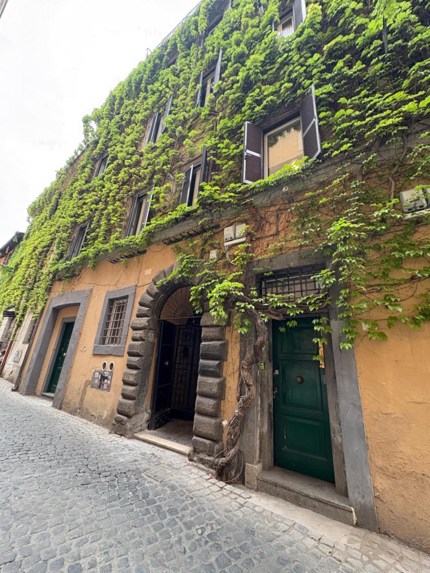 Apartment Trastevere Loft Garden *